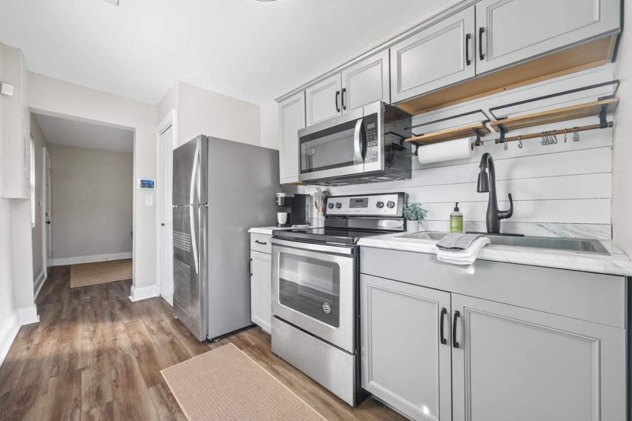 Cozy 2-Bedroom Retreat W/Wi-Fi & Keurig Coffee アトランタ エクステリア 写真